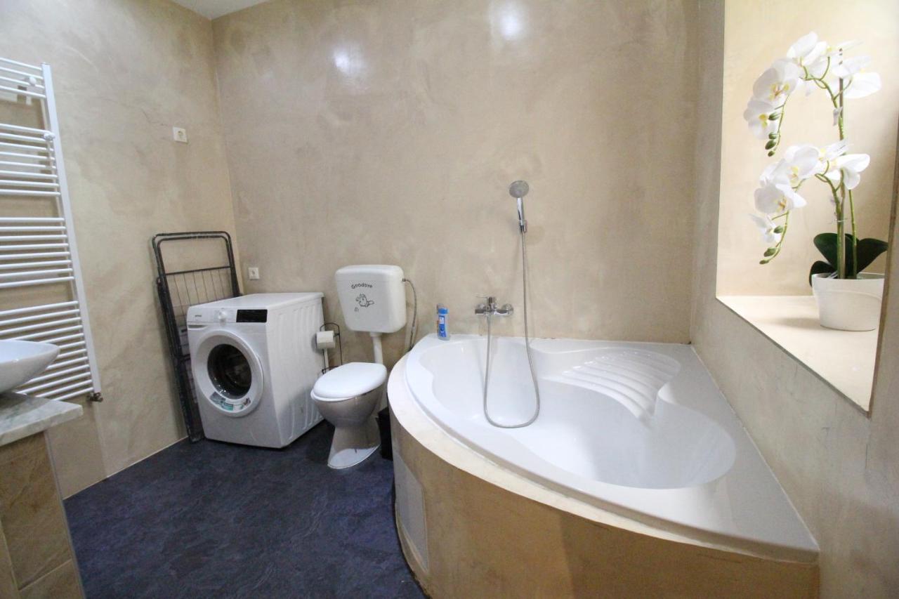 Family Quad Room Rf Відень Екстер'єр фото